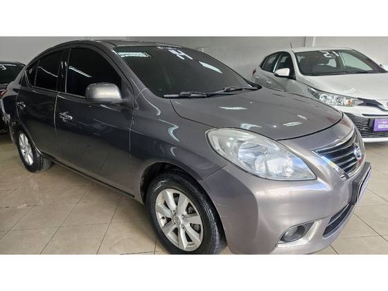 NISSAN VERSA 1.6 16V FLEX SL 4P MANUAL NISSAN VERSA 1.6 16V FLEX SL 4P MANUAL